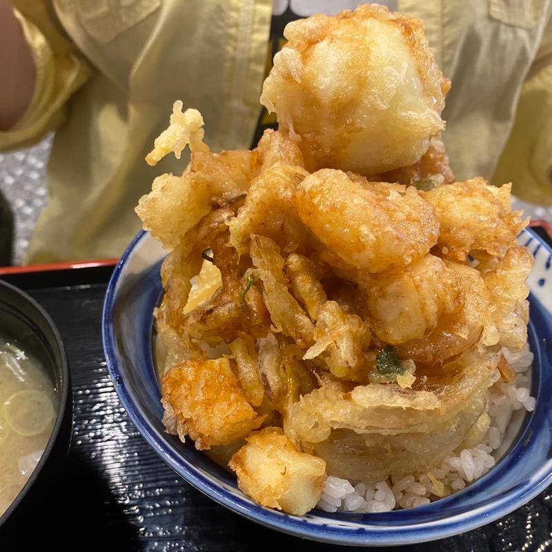 海鮮MIXかき揚げ半熟玉子天丼(大衆町鮨 とろたく 一番町店)