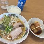 ラーメン(二代目おかだラーメン)