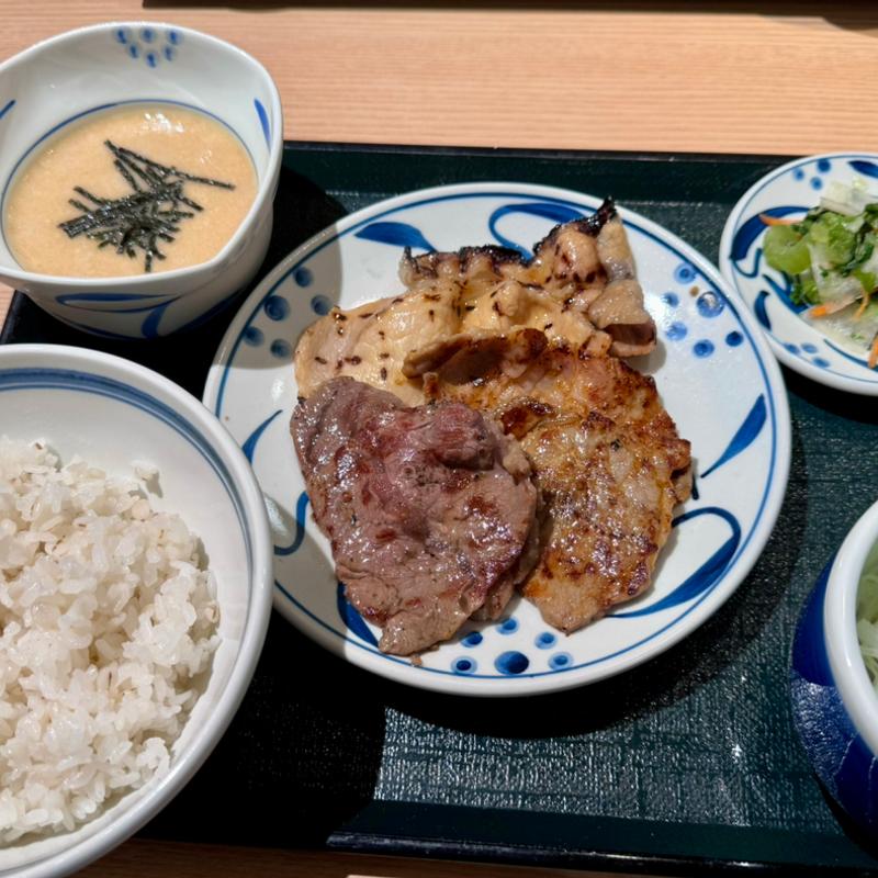 スパイシートリプルセット(ねぎし シャポー船橋店)