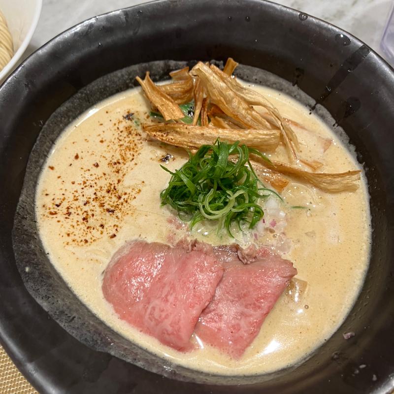 白トリュフ香る和牛ローストビーフの鶏白湯ラーメン(メンショー サン フランシスコ （MENSHO SAN FRANCISCO）)