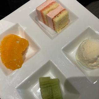 デザート(しゃぶしゃぶ・日本料理 木曽路 岸和田店)