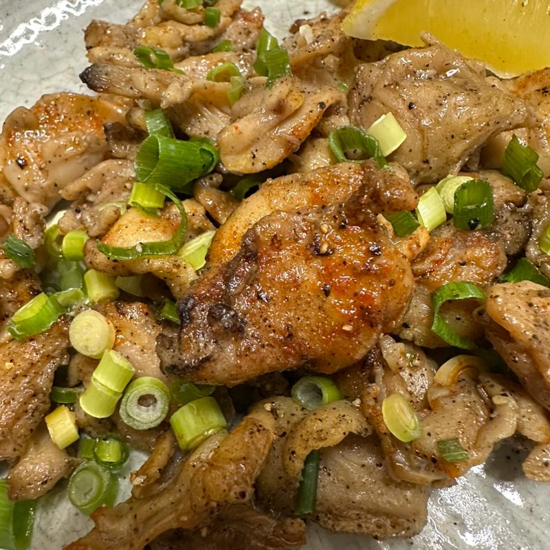 鶏ハラミのスパイシー炒め(しらかわ （SO BAR）)