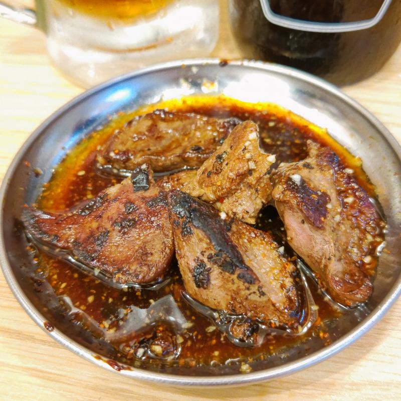 鉄板ホルモン レバー(鉄板ホルモン 五の五 ぴおシティ桜木町店)