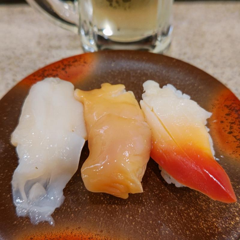 貝三種盛り(平禄寿司 横浜中伊勢佐木町店)