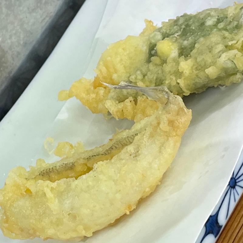 キスとピーマンの天ぷら（天ぷら定食）(天屋わんや)