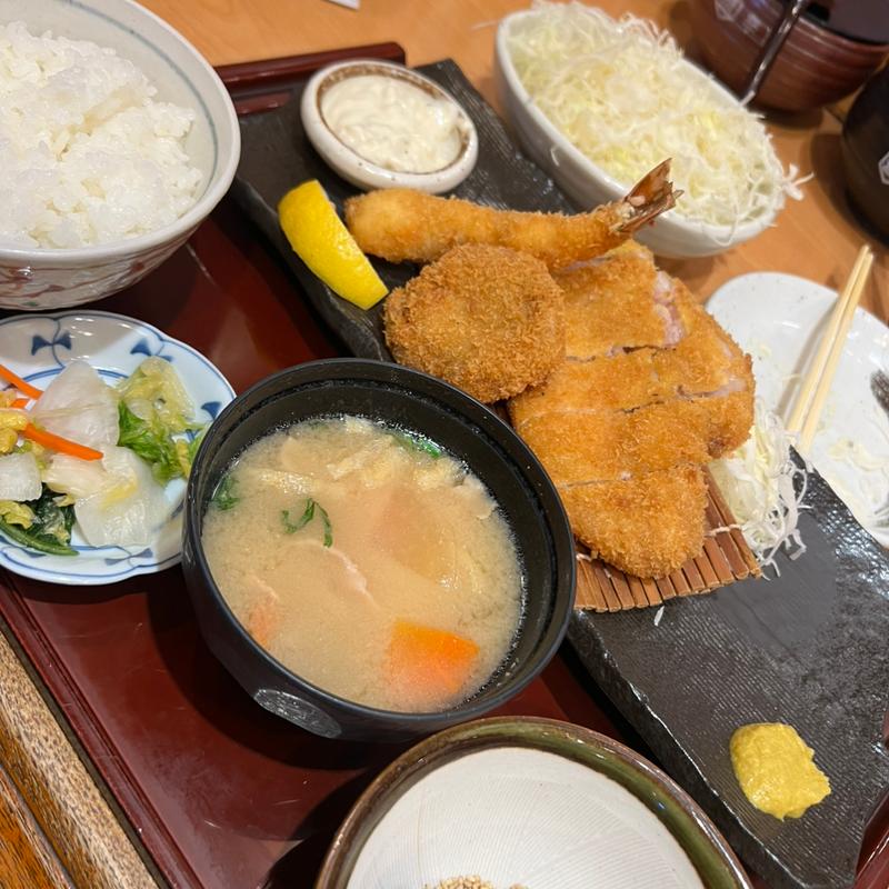 しあわせ御膳(かつ源 京都洛西店 （かつげん）)