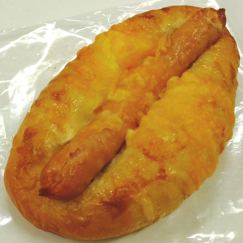 国産小麦のチーズソーセージ(ブランジェ浅野屋 武蔵小杉店)