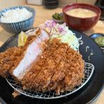 特ロースかつ定食(とんかつ檍 羽田イノベーションシティ店)