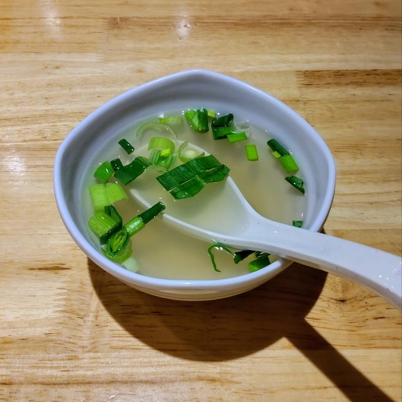 チャーハンスープ(蘭州牛肉麺 牛家兄弟 新宿店)