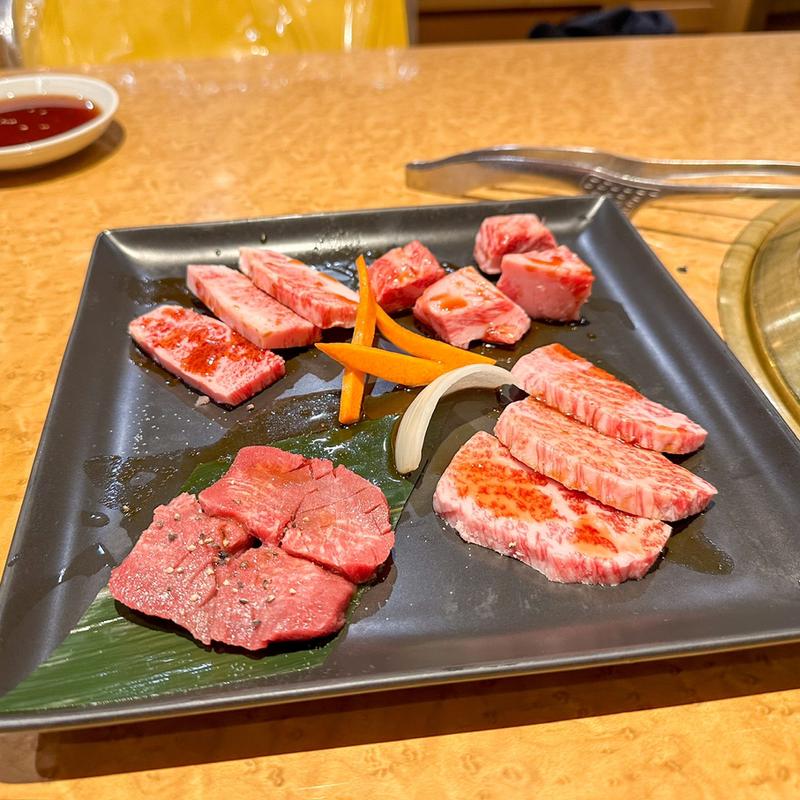 (鶴橋焼肉金太郎)