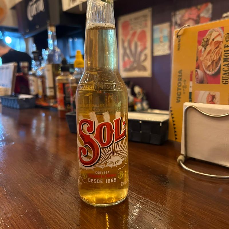 メキシコビール(ソル)(victoria （ヴィクトリア）)
