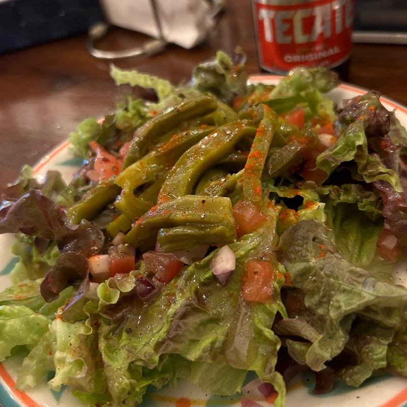 サボテンサラダ(victoria （ヴィクトリア）)