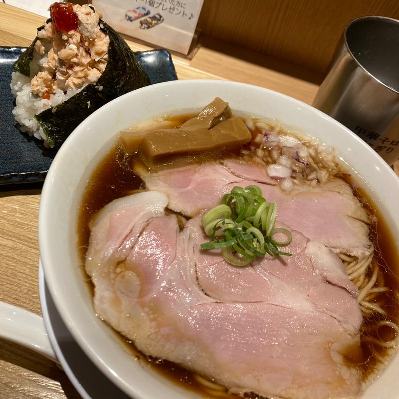 熟成醤油の生姜中華そば+鮭すじこ親子(中華そば おにぎり 〇△ -まるさんかく-)