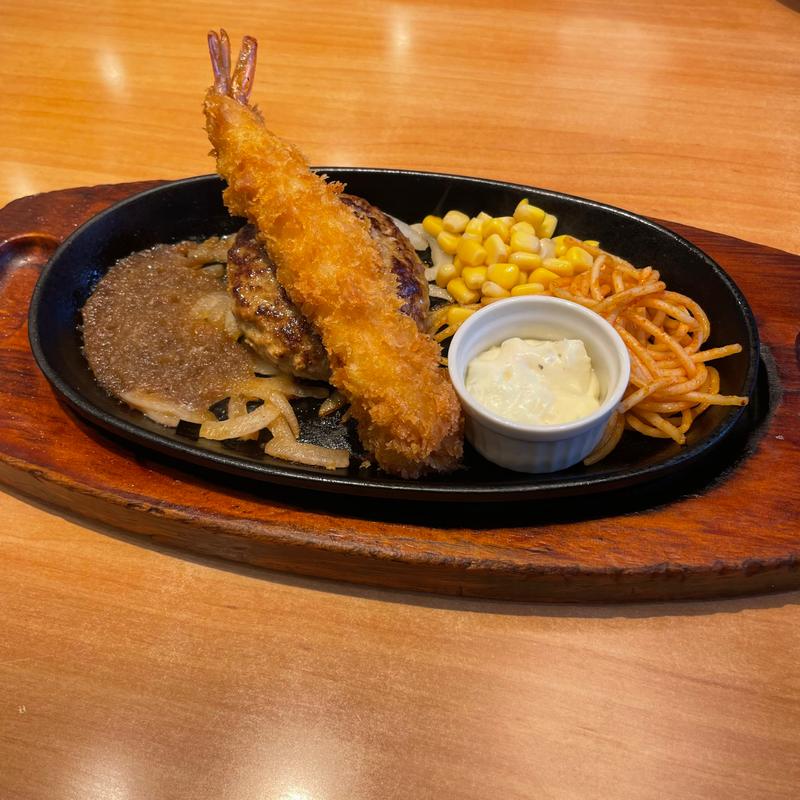 ハンバーグ・エビフライ(ステーキ宮 今池店)