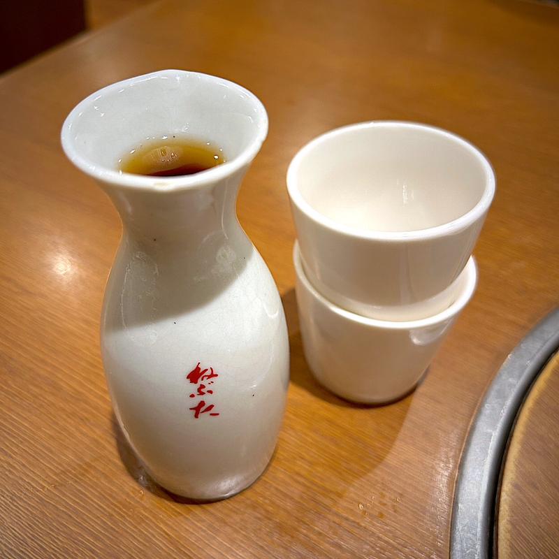 紹興酒(一合)(成龍萬寿山 本店 （せいりゅうまんじゅさん）)