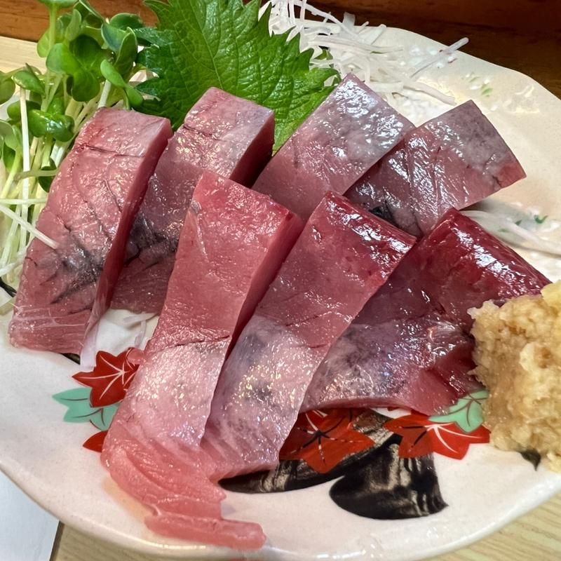 かつおの刺身(魚万ずし )