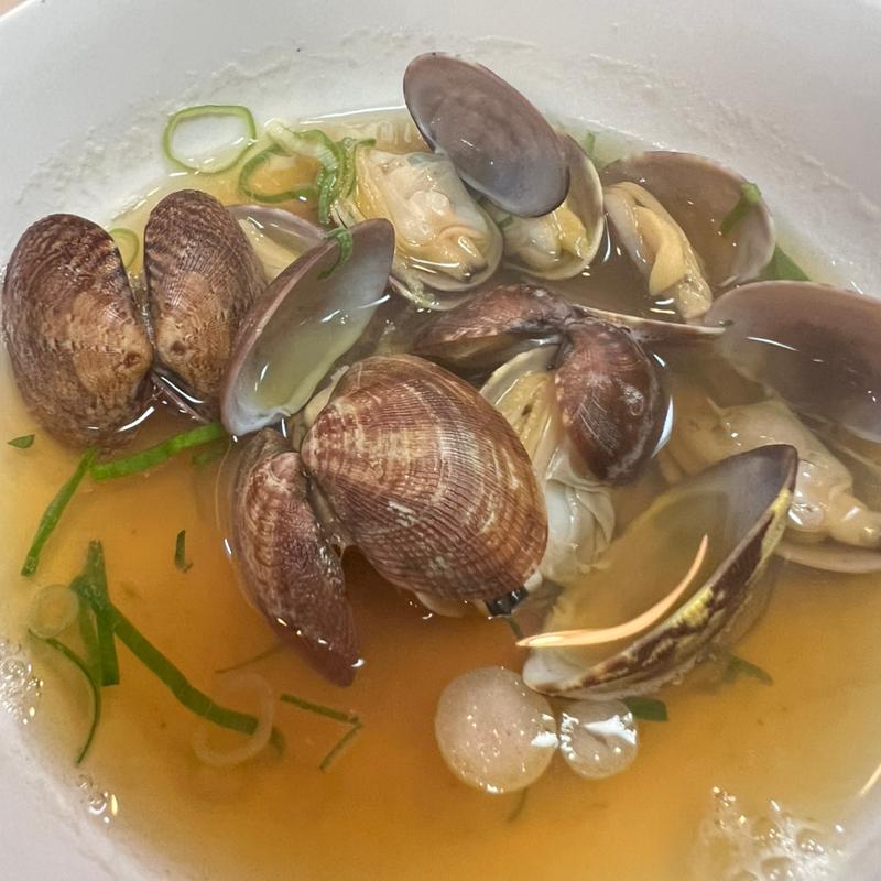 あさりの酒蒸し(魚万ずし )