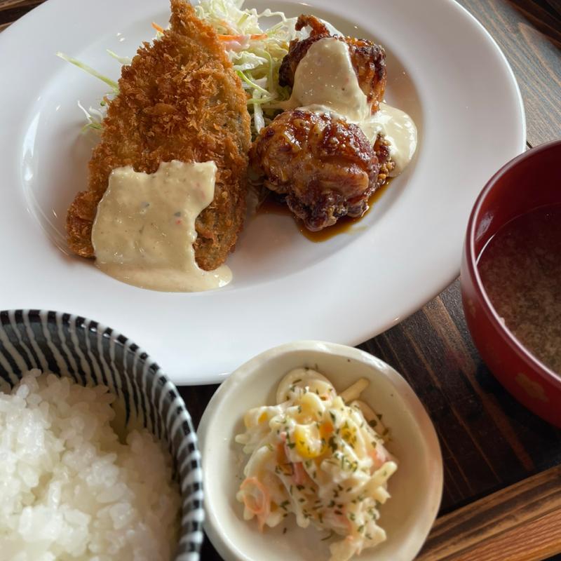 チキン南蛮&真あじフライ定食(食事処 桜道場)