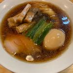 煮干しブラック中華そば(世田谷中華そば 祖師谷七丁目食堂)