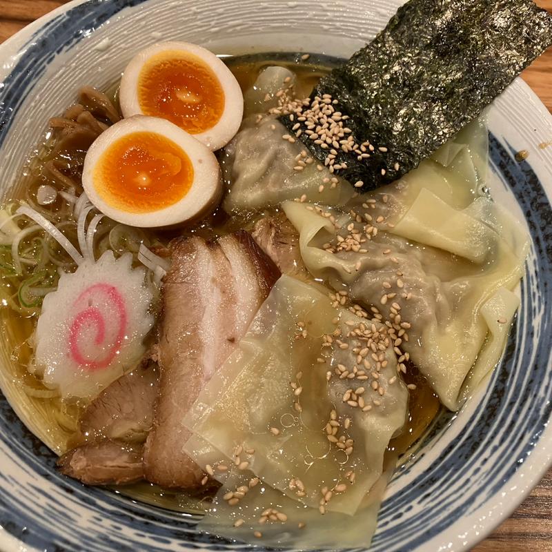 ワンタンメン+味玉(ラーメンバル 青)