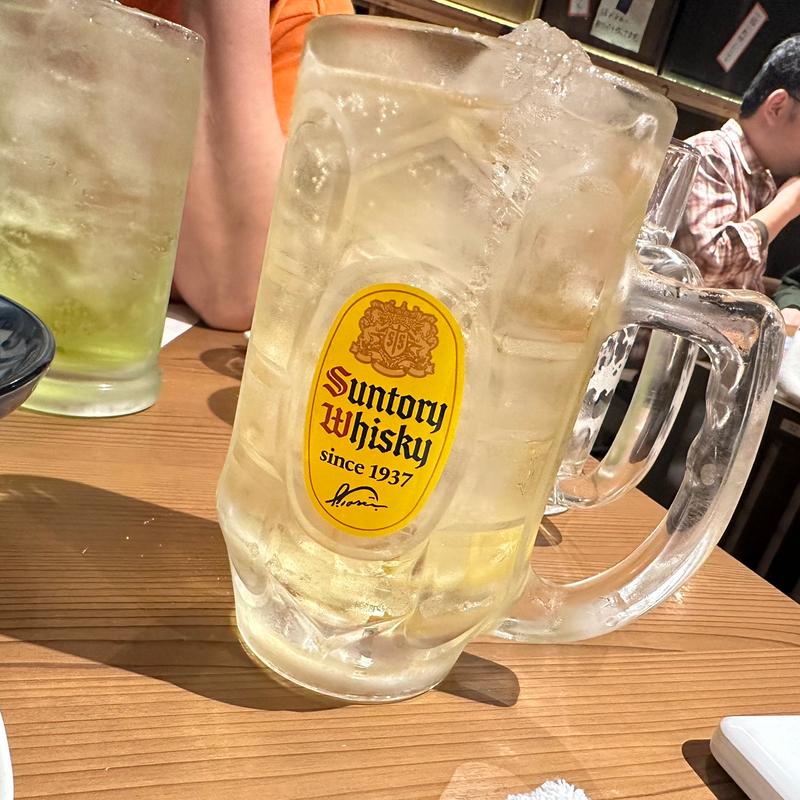 メガ角ハイボール(大衆居酒屋 マジメヤ 上本町店)