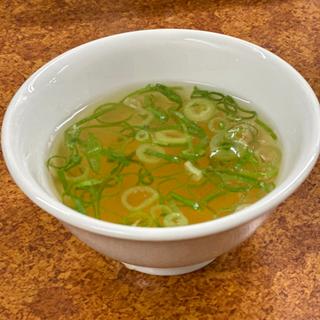 焼飯のスープ(流川餃子センター)