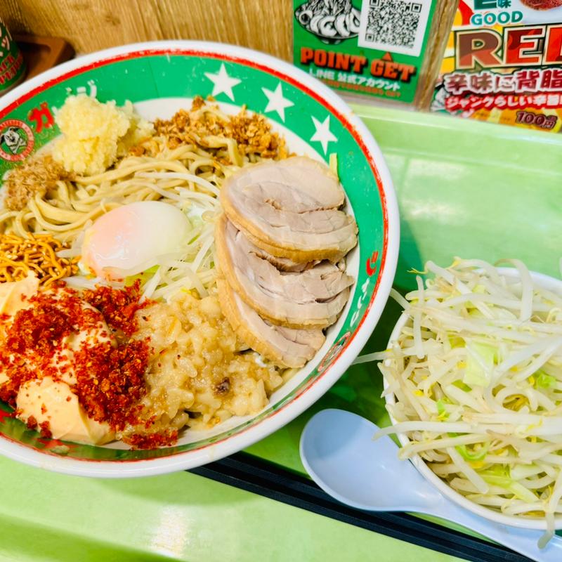 玉子まぜそば＋チャーシュー2枚＋野菜(ジャンクガレッジ カインズ羽生店)