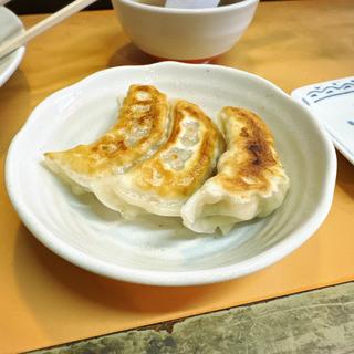 半ギョーザ（3個）