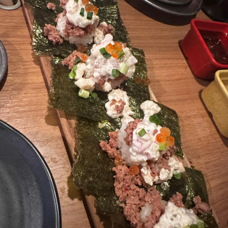 タルタル軍艦(焼肉一心たん助 上野本店)