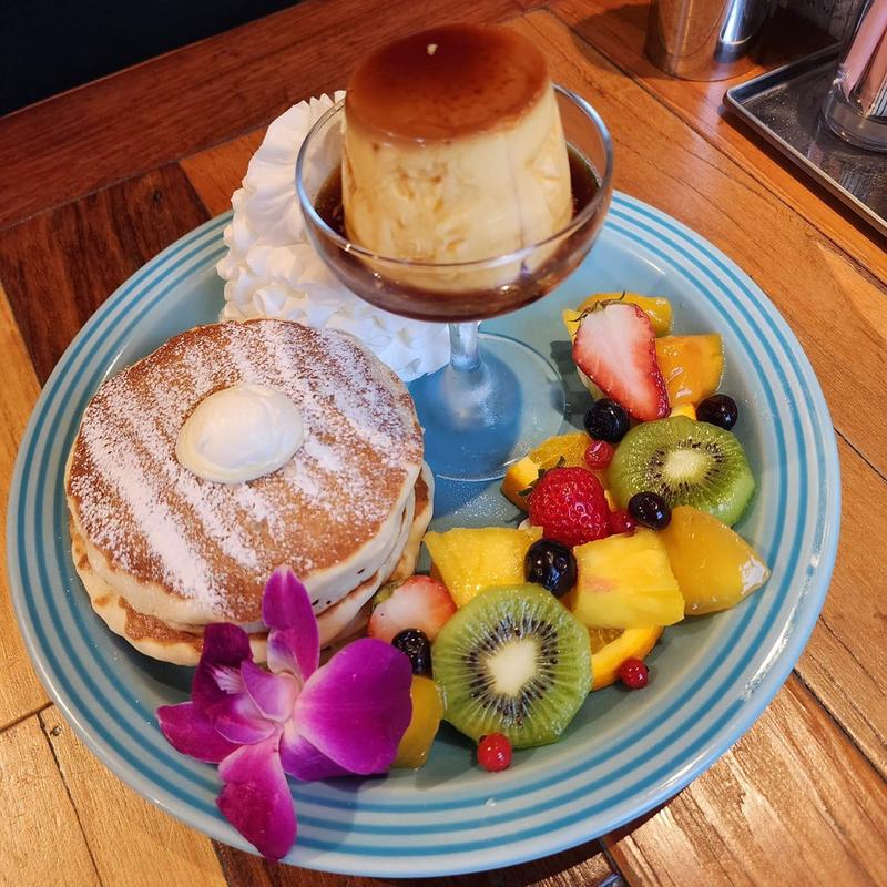 プリンパンケーキ(コナズ珈琲成城)