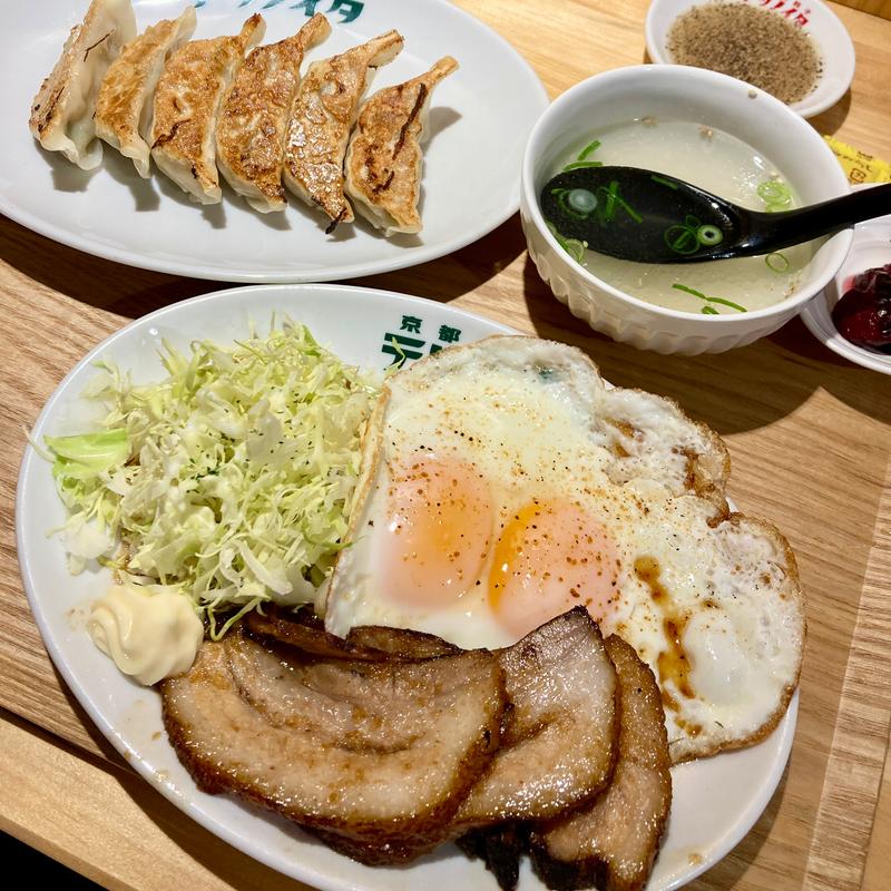 チャーシューエッグ定食 シングル(京都餃子テツノイタ)