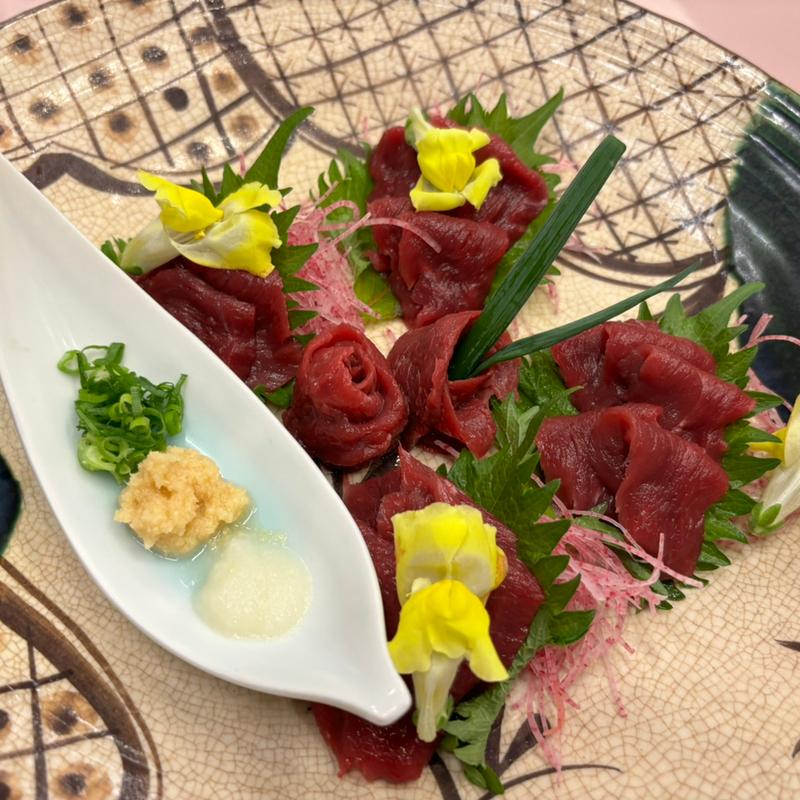 馬刺し（盛合せ）(ホテルふじ 別亭美峰 （ホテルフジ ベッテイビボウ）)