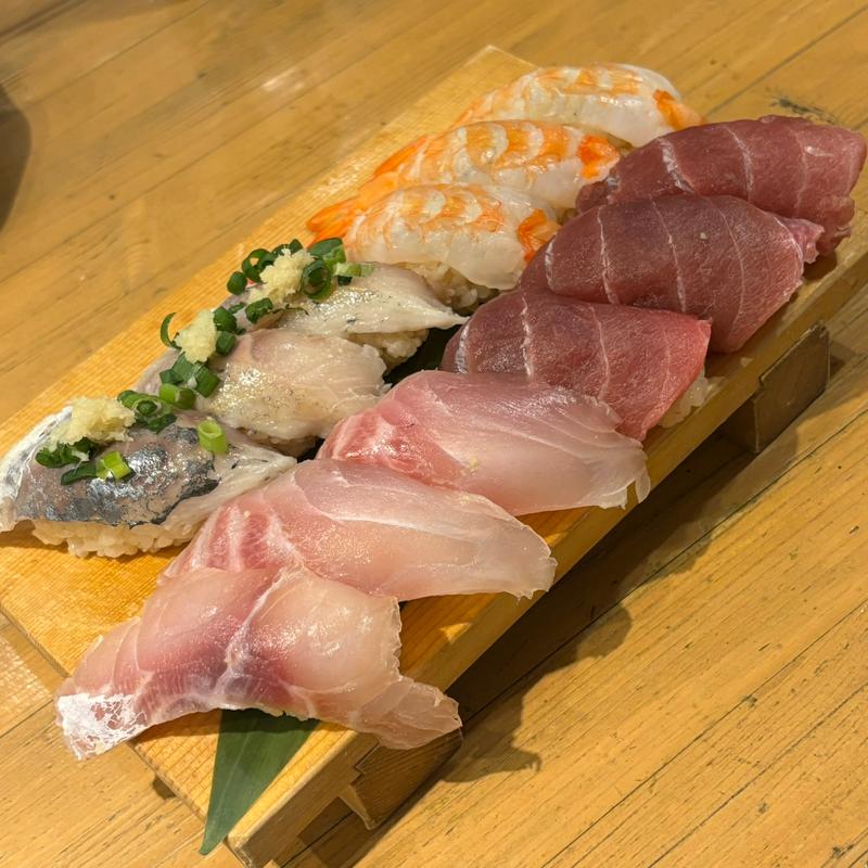 旬のおまかせコース(大衆すし酒場 不二子 中野坂上店)