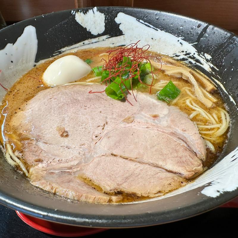 味玉鶏白湯 黒(中華そば 風 （KAZE）)