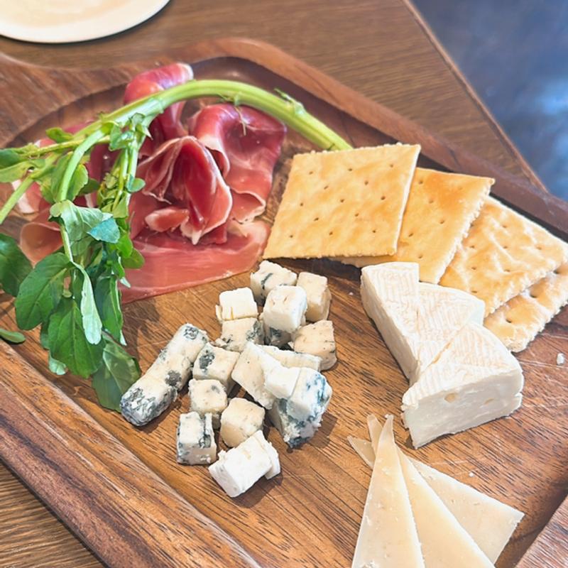 チーズ盛り合わせ(Beer Thirty 京都三条河原町店（旧；アサヒビアレストラン スーパードライ京都）)