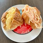 塩バタークロワッサンサンド(たまご、明太パスタ)(ベルクス 東墨田店)