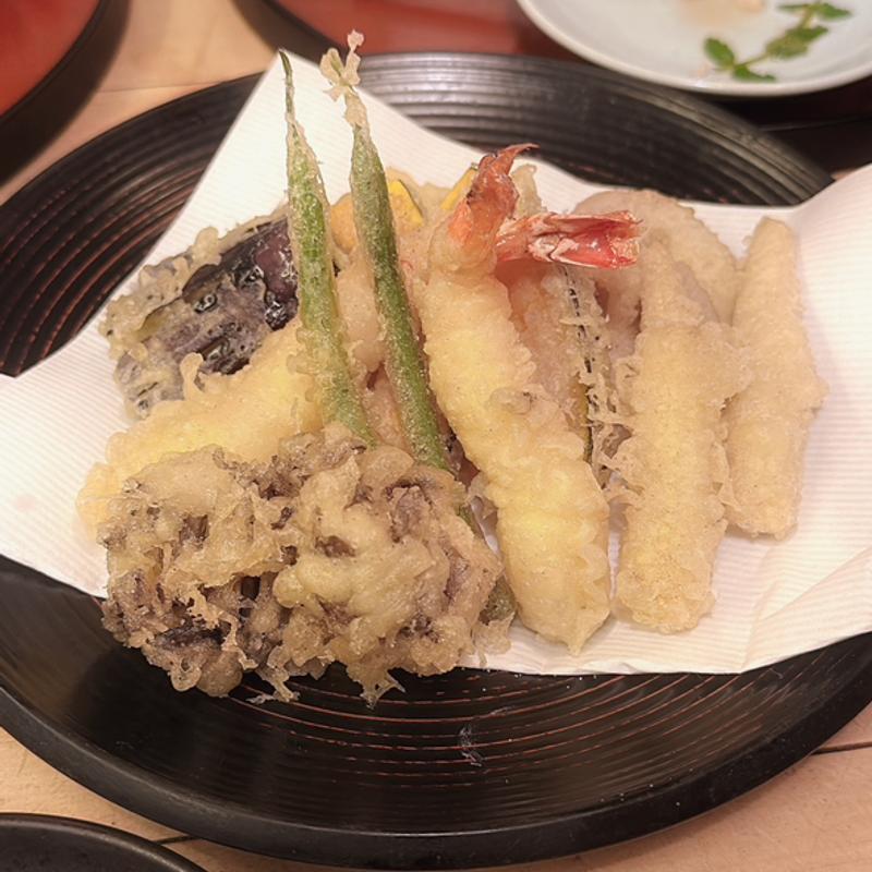 天ぷら盛り合わせ(出逢ひ茶屋 おせん （であひちゃや おせん）)