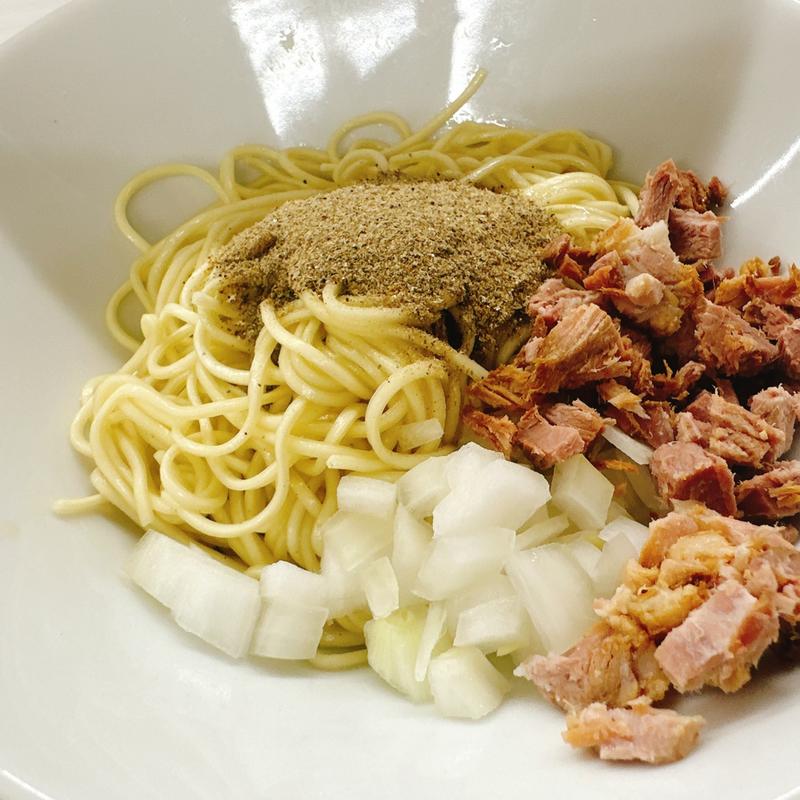 煮干し粉和え玉(煮干しラーメン ゼクウ)