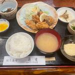 カキフライ定食(割烹寿司 魚重)