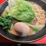 ラーメン中キャベツ　海苔別皿