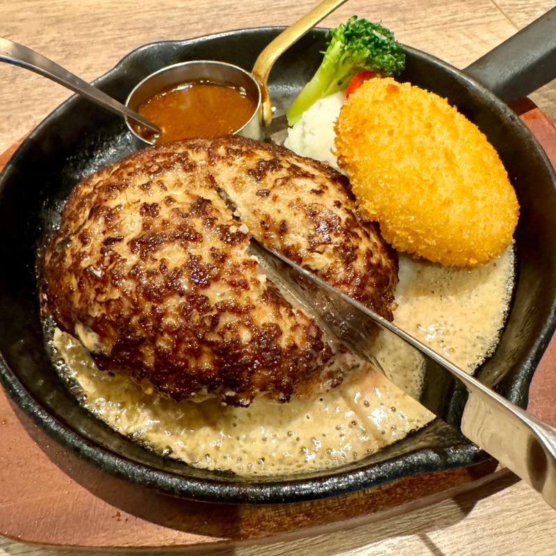 コンビクリームコロッケ　ハンバーグ290g(津の田ミート 茨木店)