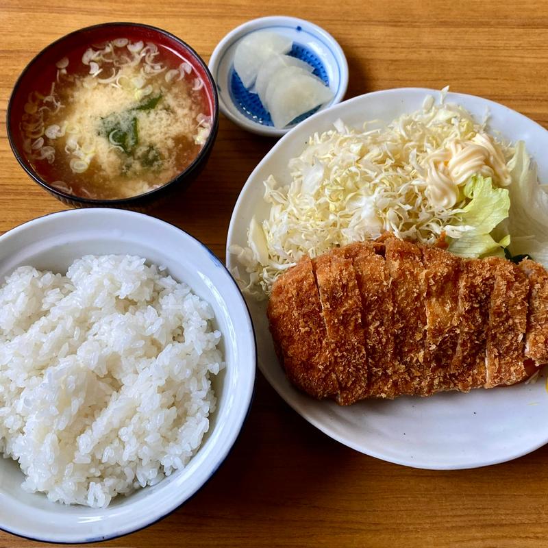 とんかつ定食(上)(紀文食堂 （キブンショクドウ）)