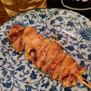 しろ(もつ焼きごえん 野毛店)