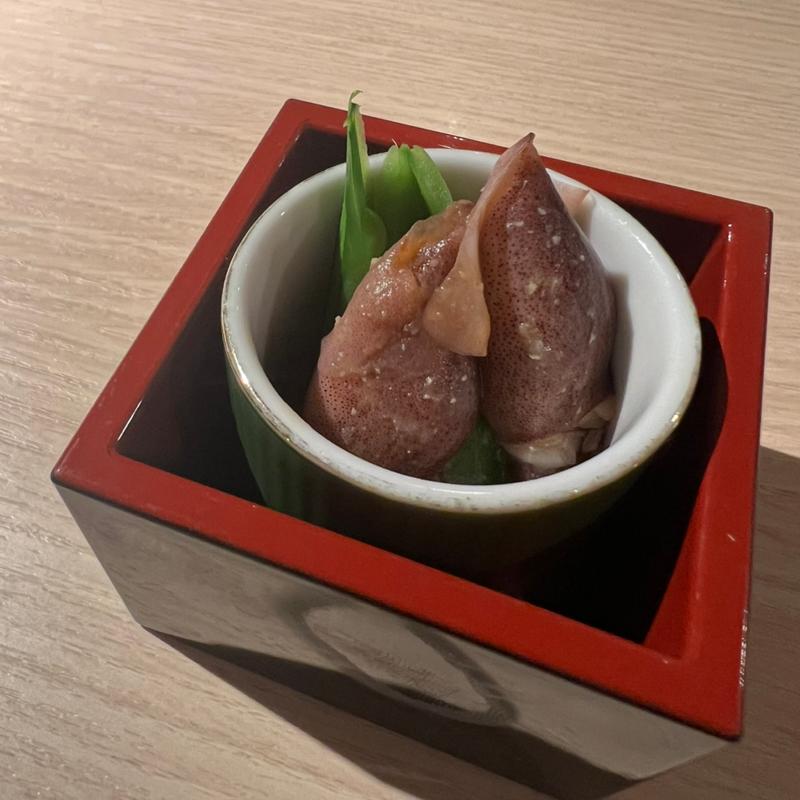 お通し ホタルイカの酢味噌和え(一貫)