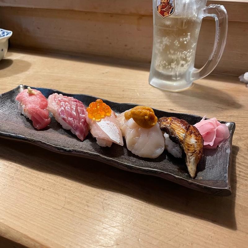 おまかせ握り五貫(丸万寿司 本店)