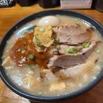 味玉どて辛チャーシュー麺
