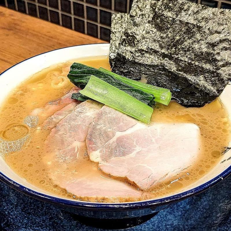 チャーシュー麺(豚骨蒼翔)