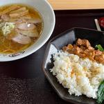 らーめん醤油(地鶏らーめん翔鶴 前橋店)