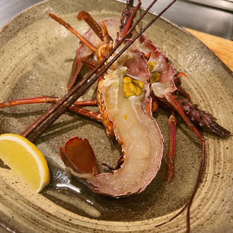 伊勢海老(神戸ハンター坂 肉料理鉄板 祷り)