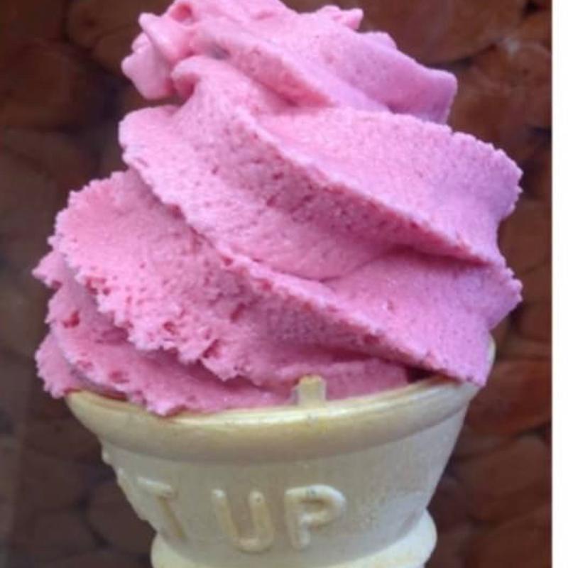 梅ソフトクリーム(南部梅林 公園茶屋)